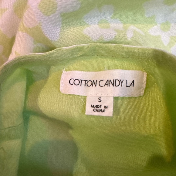 Summer fitting dress - Picture 3 of 3